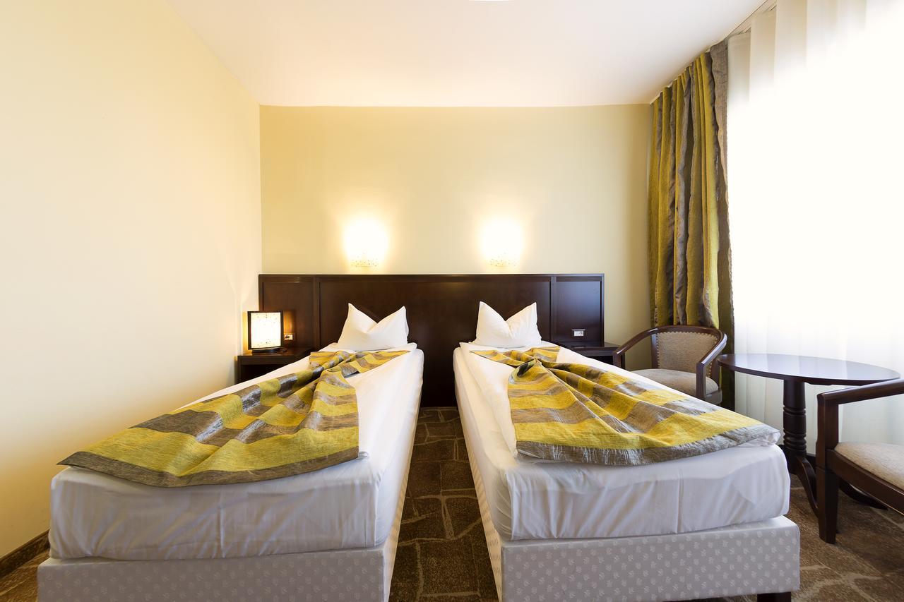 Hotel Parc Alba Iulia Exteriér fotografie