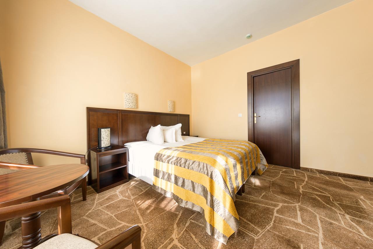 Hotel Parc Alba Iulia Exteriér fotografie